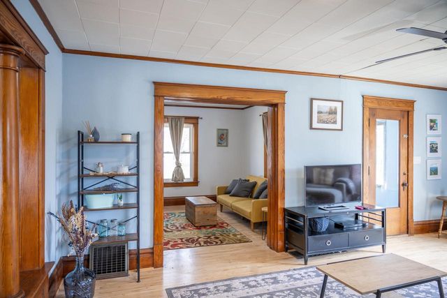 1113 Oak Avenue, Tomah, WI 54660