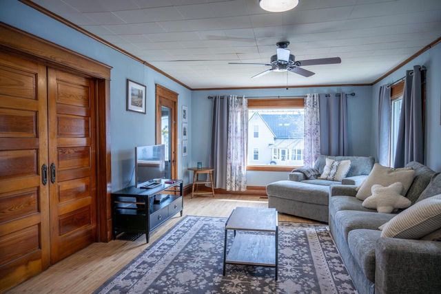 1113 Oak Avenue, Tomah, WI 54660