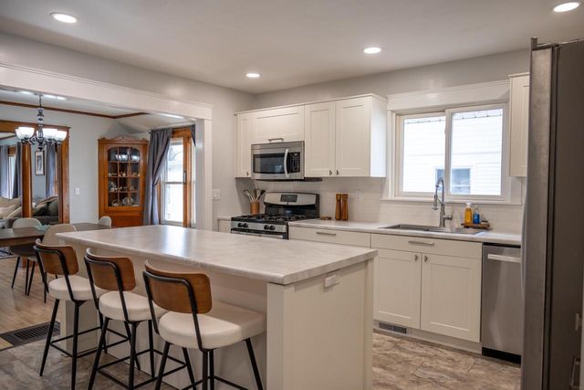 1113 Oak Avenue, Tomah, WI 54660