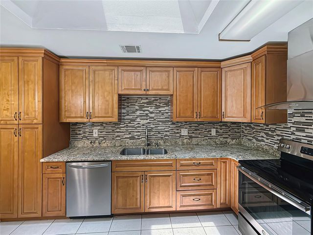 506 HARVARD PLACE, Apopka, FL 32703