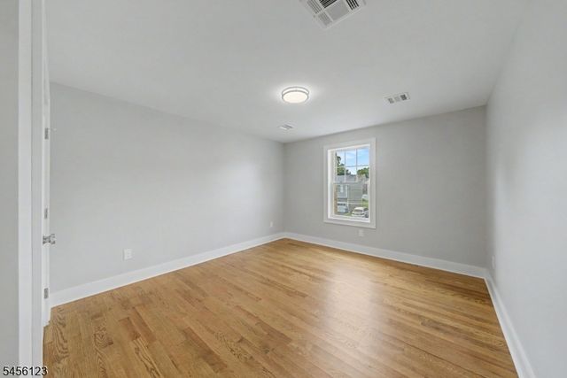 58 Navajo Ave, Parsippany-troy Hills Twp., NJ 07034