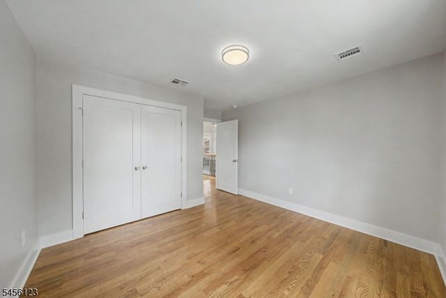 58 Navajo Ave, Parsippany-troy Hills Twp., NJ 07034