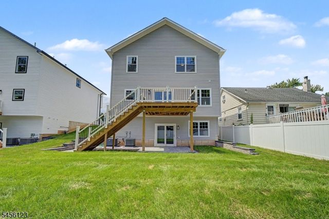 58 Navajo Ave, Parsippany-troy Hills Twp., NJ 07034