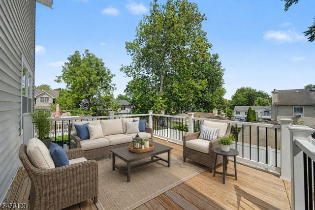 58 Navajo Ave, Parsippany-troy Hills Twp., NJ 07034