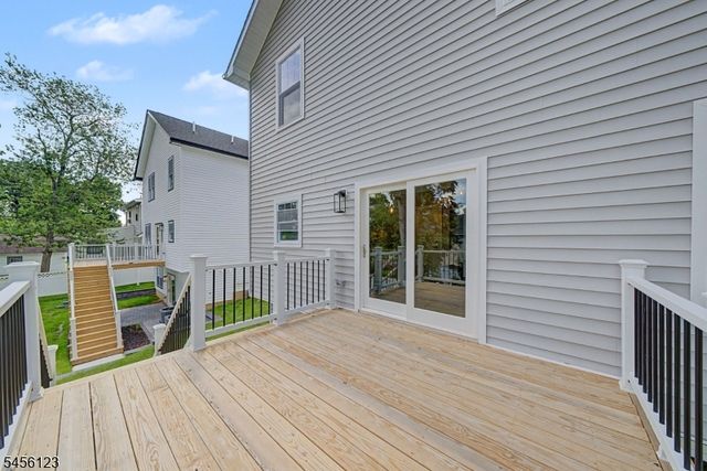 58 Navajo Ave, Parsippany-troy Hills Twp., NJ 07034