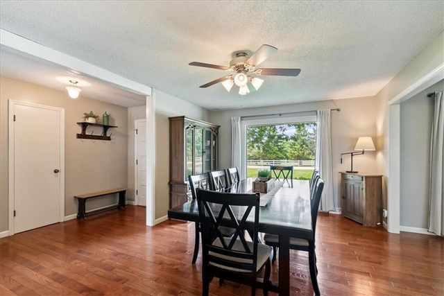 20425 Nall Avenue, Stilwell, KS 66085