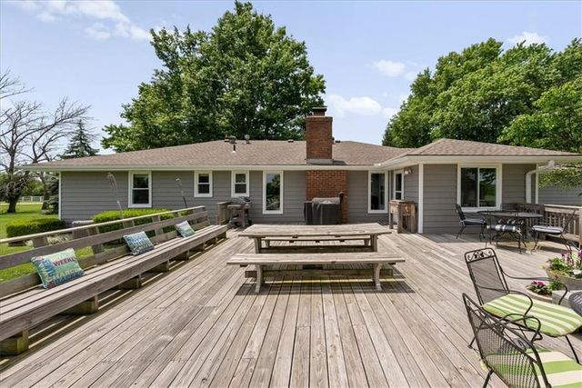 20425 Nall Avenue, Stilwell, KS 66085