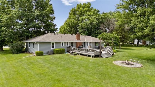 20425 Nall Avenue, Stilwell, KS 66085
