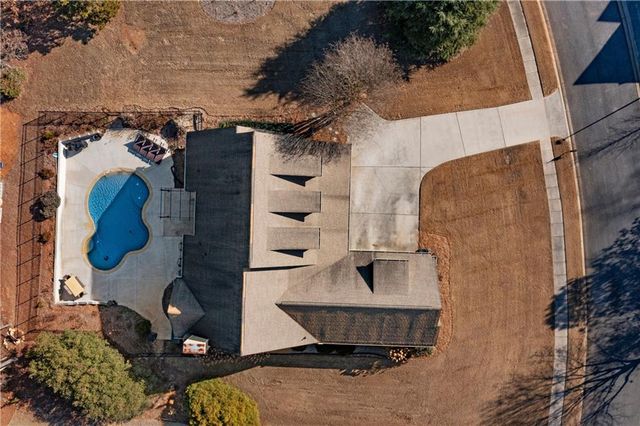 69 Fallen Branch SE Circle, Rome, GA 30161