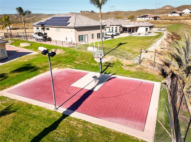 10649 Rio Mesa Drive, Bakersfield, CA 93308