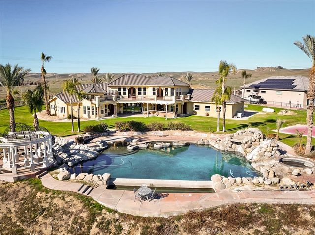 10649 Rio Mesa Drive, Bakersfield, CA 93308