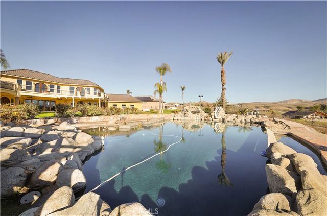 10649 Rio Mesa Drive, Bakersfield, CA 93308