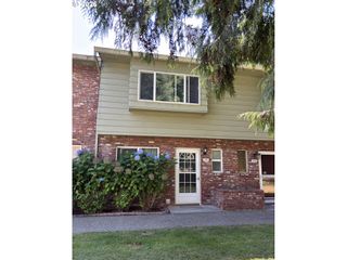 2058 Ne HOGAN Dr 24, Gresham, OR 97030