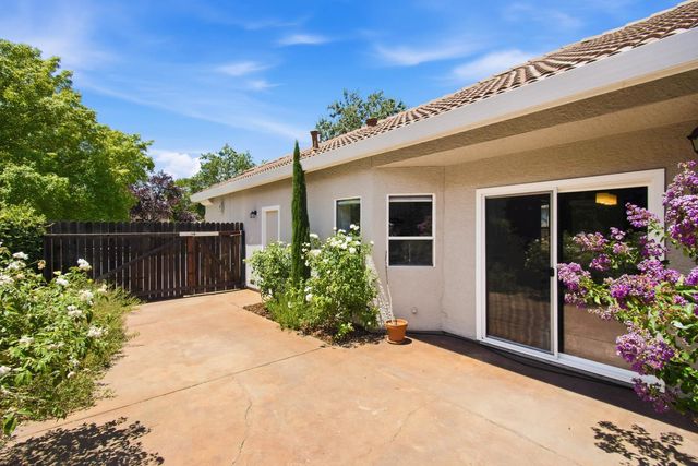 4025 Lowdan Ct, Roseville, CA 95747