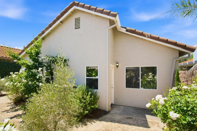 4025 Lowdan Ct, Roseville, CA 95747