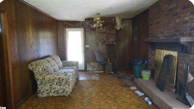 173 Burns Hill Road, Liberty, SC 29657