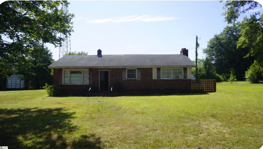 173 Burns Hill Road, Liberty, SC 29657