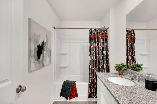 253 Old Warren School Road, Lafayette, GA 30728