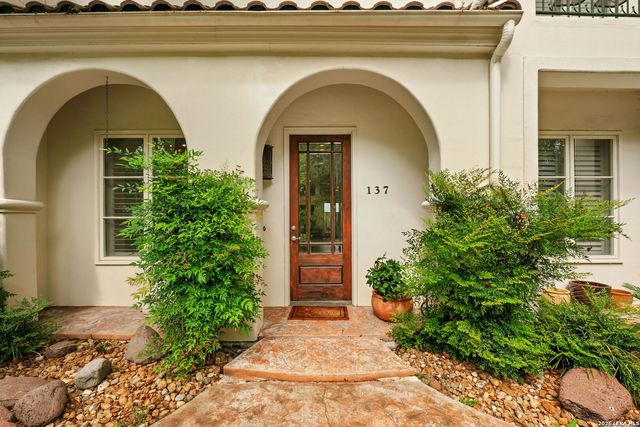 137 Saint Dennis Ave, San Antonio, TX 78209
