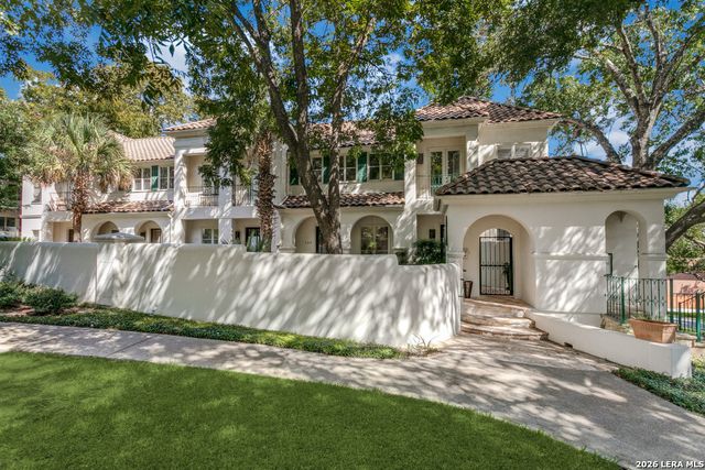 137 Saint Dennis Ave, San Antonio, TX 78209