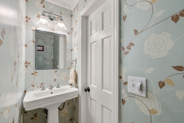 33 Soley Street 2, Boston, MA 02129