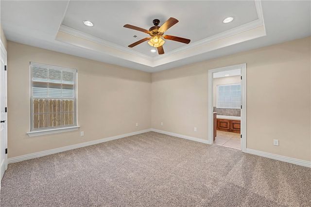 703 Olivia Lane, Centerton, AR 72719