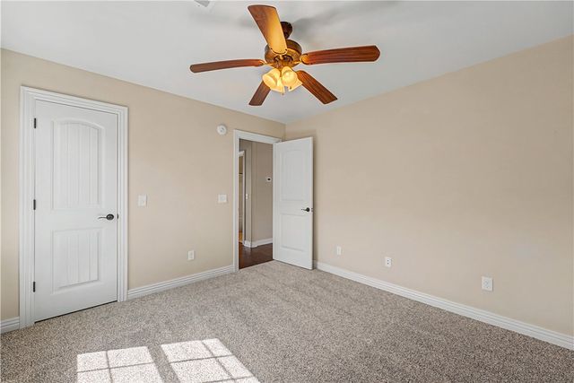 703 Olivia Lane, Centerton, AR 72719