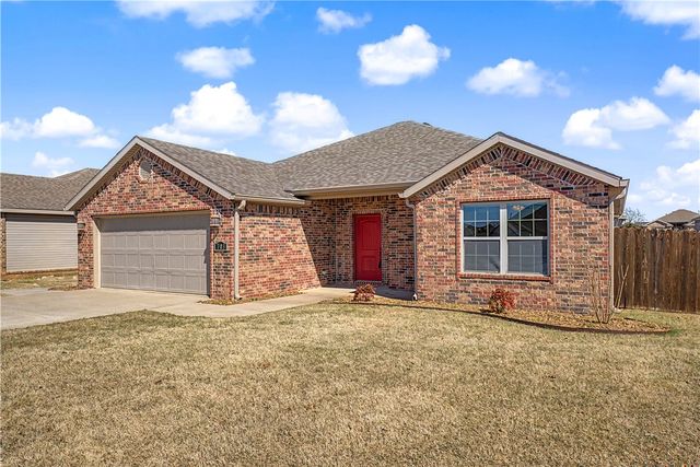 703 Olivia Lane, Centerton, AR 72719