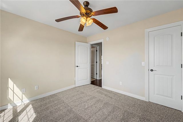 703 Olivia Lane, Centerton, AR 72719