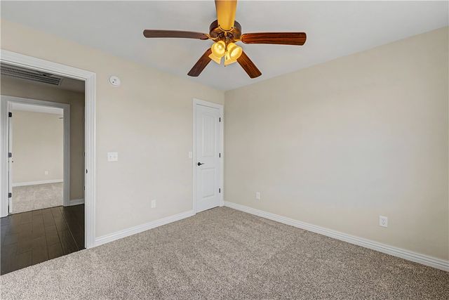 703 Olivia Lane, Centerton, AR 72719