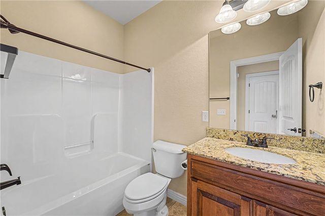 703 Olivia Lane, Centerton, AR 72719