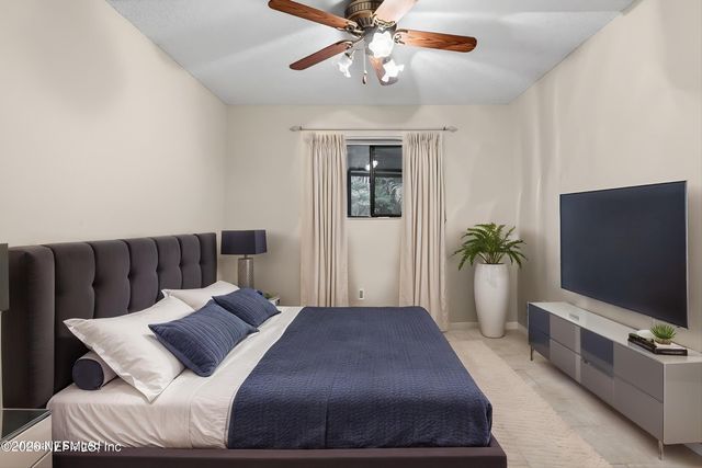 3801 CROWN POINT Road 1294, Jacksonville, FL 32257