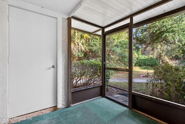 3801 CROWN POINT Road 1294, Jacksonville, FL 32257