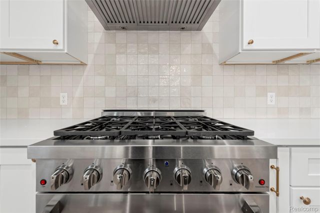 1517 McLean Avenue, Royal Oak, MI 48067