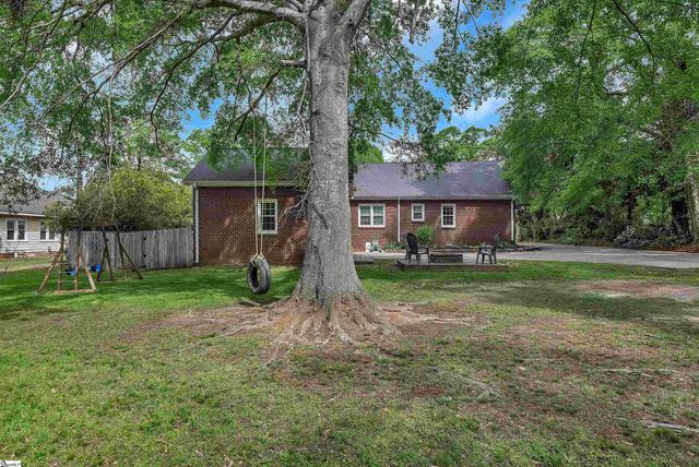 25 Central Avenue, Honea Path, SC 29654