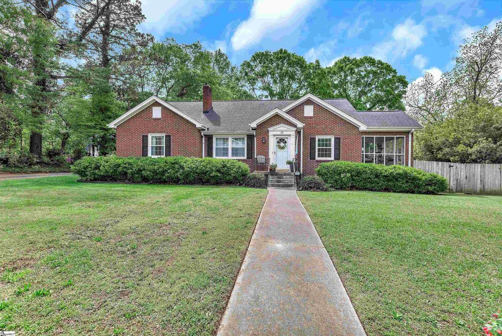 25 Central Avenue, Honea Path, SC 29654
