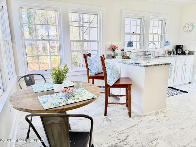 401 Kimball Avenue, Hattiesburg, MS 39401