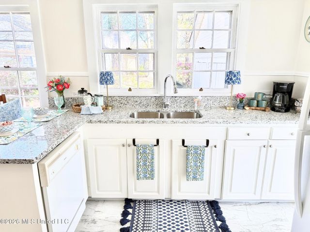 401 Kimball Avenue, Hattiesburg, MS 39401