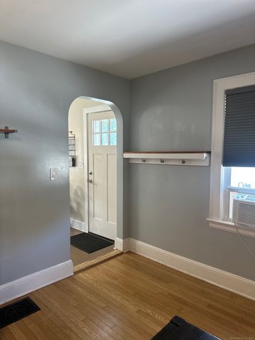 5 David Street, Waterford, CT 06385
