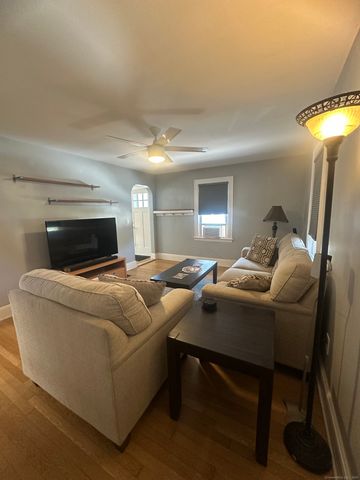 5 David Street, Waterford, CT 06385