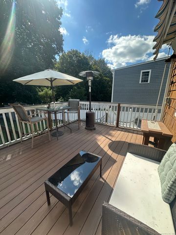 5 David Street, Waterford, CT 06385
