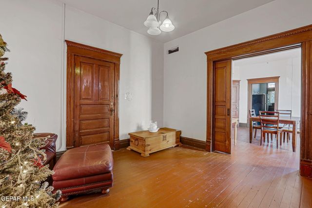 309 W YANDELL Drive, El Paso, TX 79902