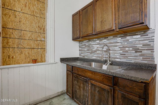 309 W YANDELL Drive, El Paso, TX 79902