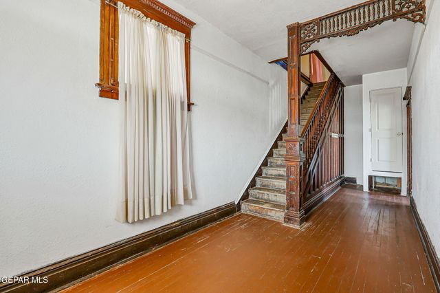 309 W YANDELL Drive, El Paso, TX 79902