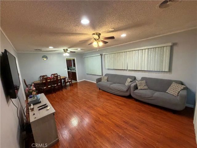 611 W 65th, Los Angeles, CA 90044