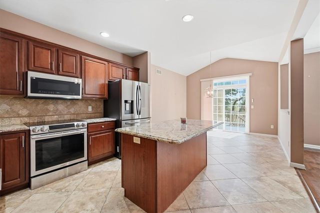 1570 Deena Drive, Easton, PA 18040