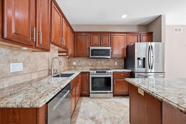 1570 Deena Drive, Easton, PA 18040