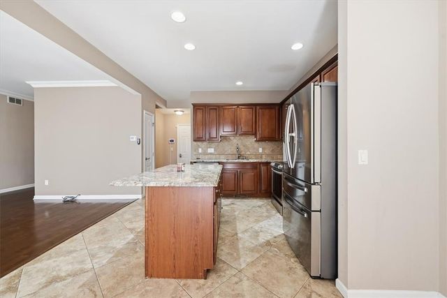 1570 Deena Drive, Easton, PA 18040