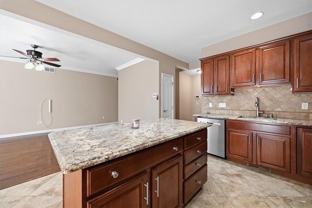 1570 Deena Drive, Easton, PA 18040