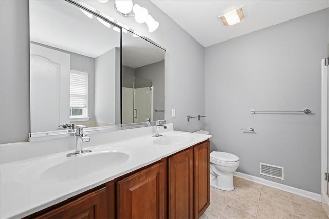 1570 Deena Drive, Easton, PA 18040